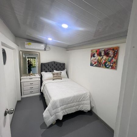 Hostal Casa Jardin Cartagena Екстер'єр фото