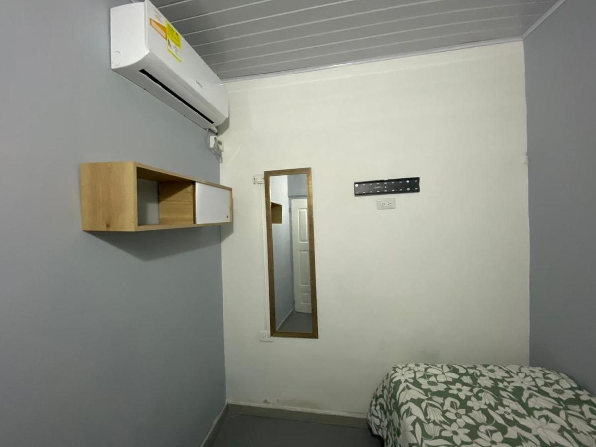 Hostal Casa Jardin Cartagena Екстер'єр фото
